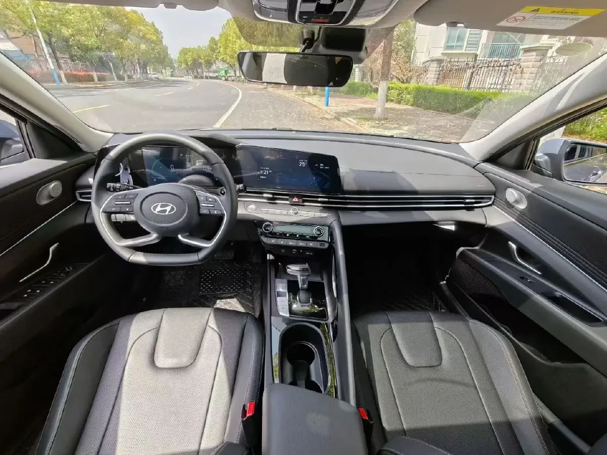 2023 Hyundai Elantra 1.5L 115HP L4 CVT,autocango,china used car exporter,china ev exporter,chinese used car exporter,chinese used ev exporter