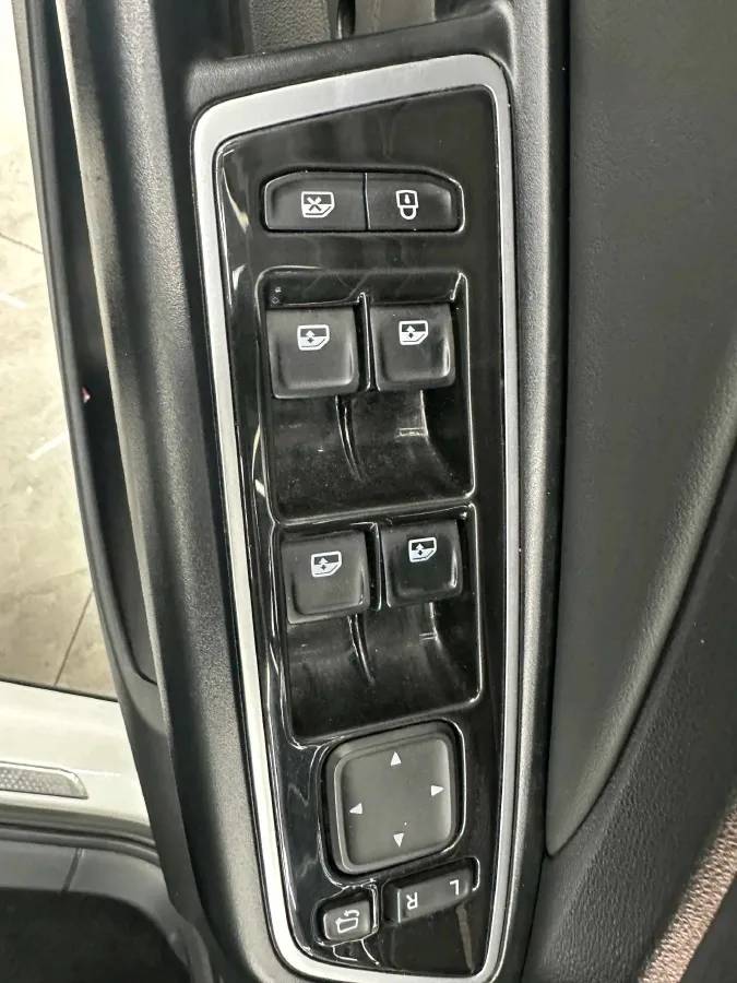 2021 Jetta VS7 1.4T 150HP L4 6AT,autocango,china used car exporter,china ev exporter,chinese used car exporter,chinese used ev exporter