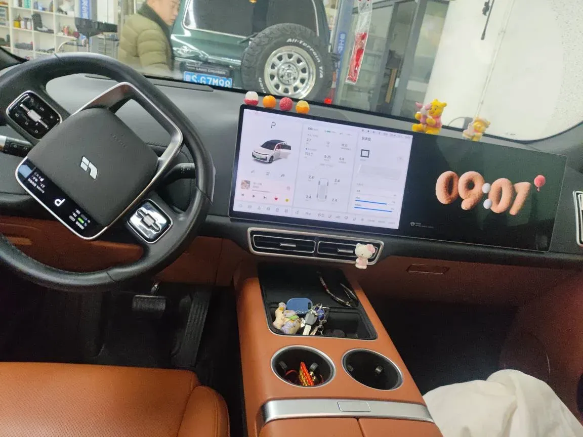 2023 Li L7 Range Extended 154HP REEV 40.9KWH,autocango,china used car exporter,china ev exporter,chinese used car exporter,chinese used ev exporter