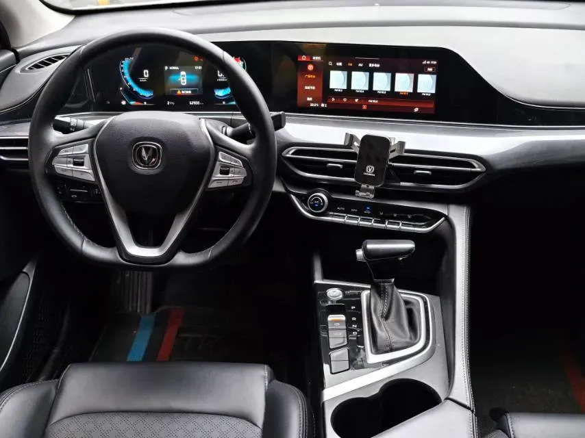 2020 ChangAn Eado 1.4T 158HP L4 7DCT,autocango,china used car exporter,china ev exporter,chinese used car exporter,chinese used ev exporter