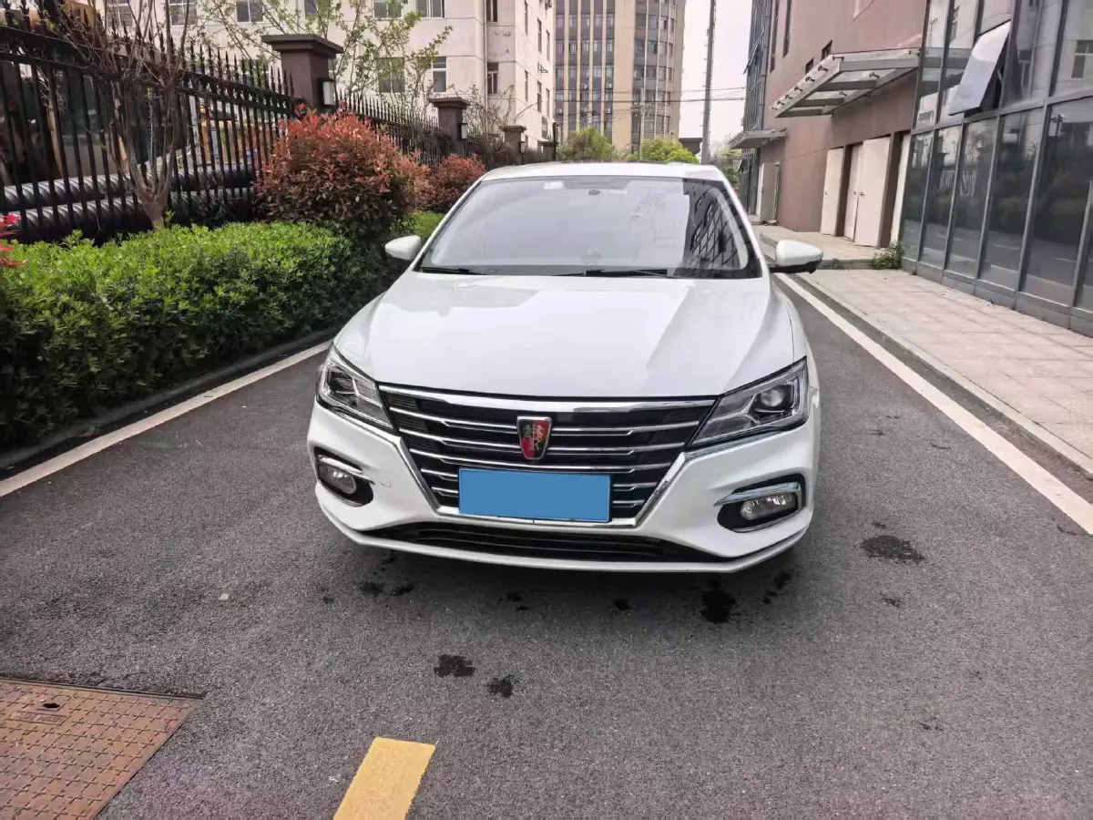 2019 Roewe i5 1.5L 120HP L4 CVT,autocango,china used car exporter,china ev exporter,chinese used car exporter,chinese used ev exporter