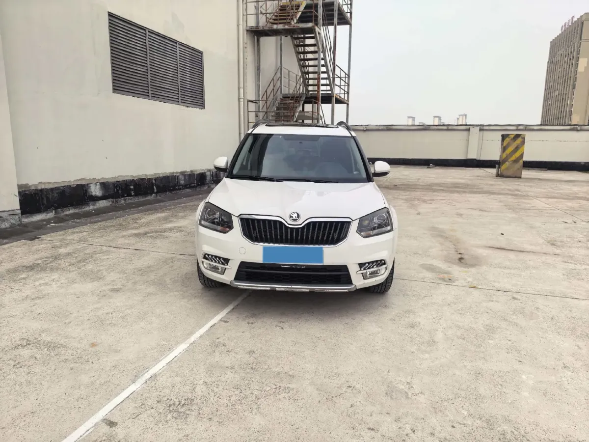 2017 Skoda Yeti 1.4T 150HP L4 7DCT,autocango,china used car exporter,china ev exporter,chinese used car exporter,chinese used ev exporter
