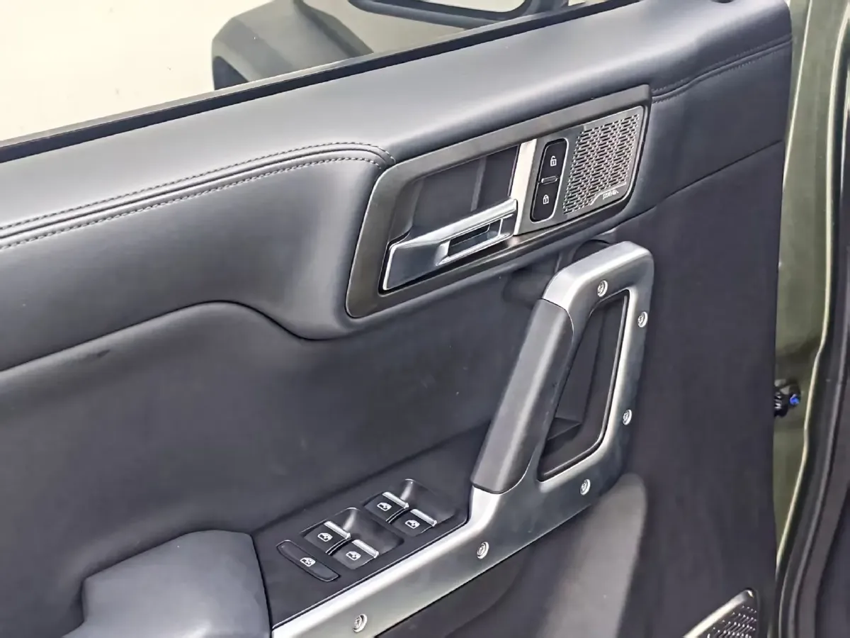 2024 212 212 T01 2.0T 252HP L4 8AT,autocango,china used car exporter,china ev exporter,chinese used car exporter,chinese used ev exporter