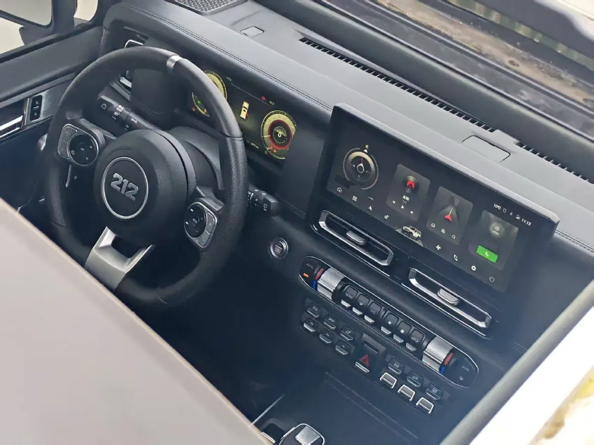 2024 212 212 T01 2.0T 252HP L4 8AT,autocango,china used car exporter,china ev exporter,chinese used car exporter,chinese used ev exporter