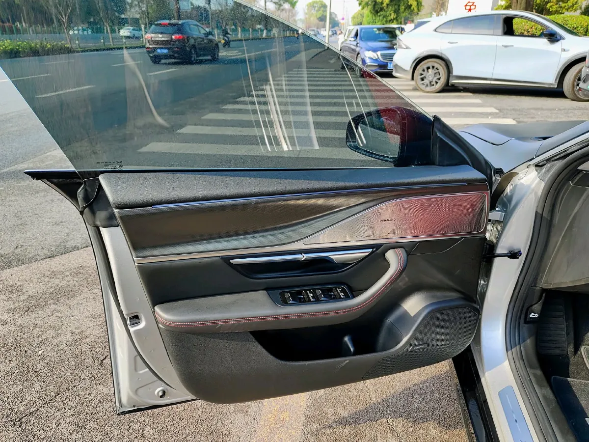 2024 Xpeng P7+ BEV 60.7KWH,autocango,china used car exporter,china ev exporter,chinese used car exporter,chinese used ev exporter