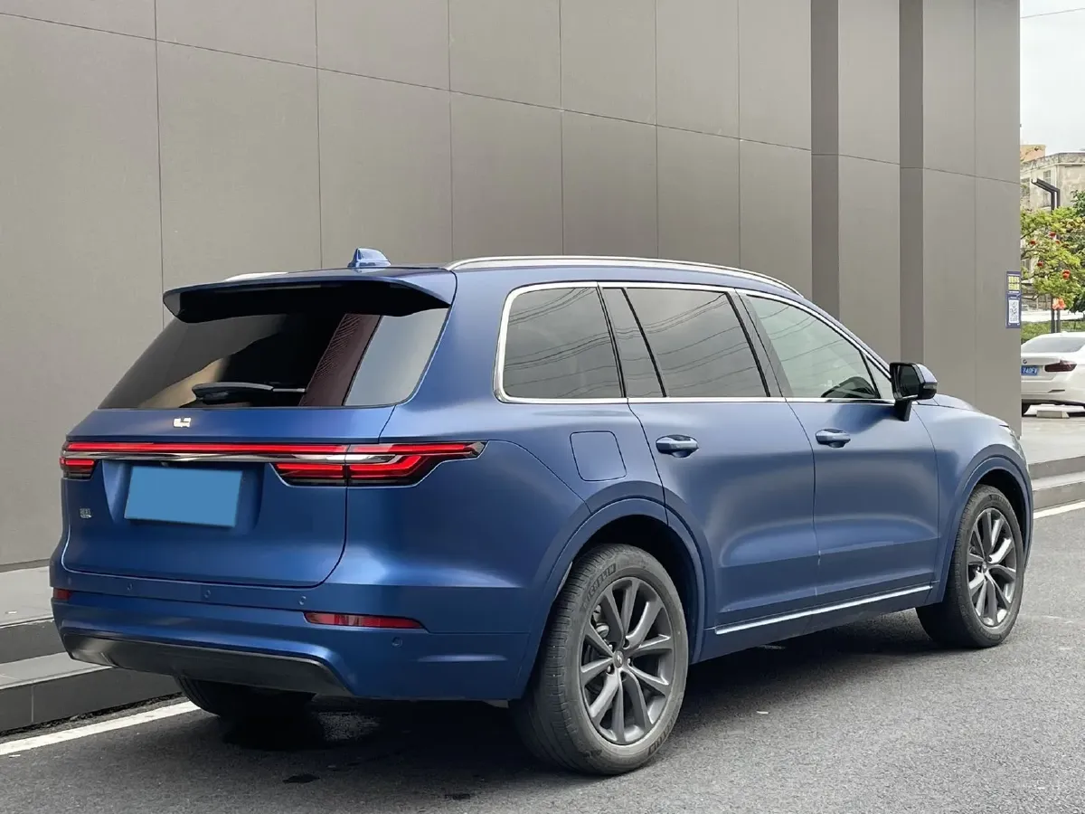 2020 Li ONE Range Extended 131HP REEV 40.5KWH,autocango,china used car exporter,china ev exporter,chinese used car exporter,chinese used ev exporter