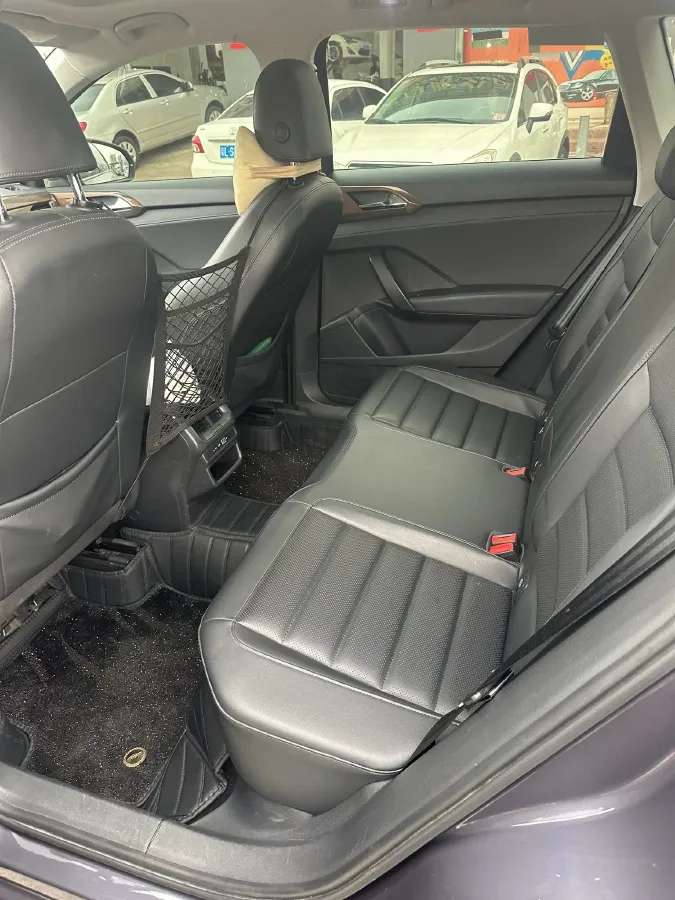 2021 Volkswagen Tharu 1.4T 150HP L4 7DCT,autocango,china used car exporter,china ev exporter,chinese used car exporter,chinese used ev exporter