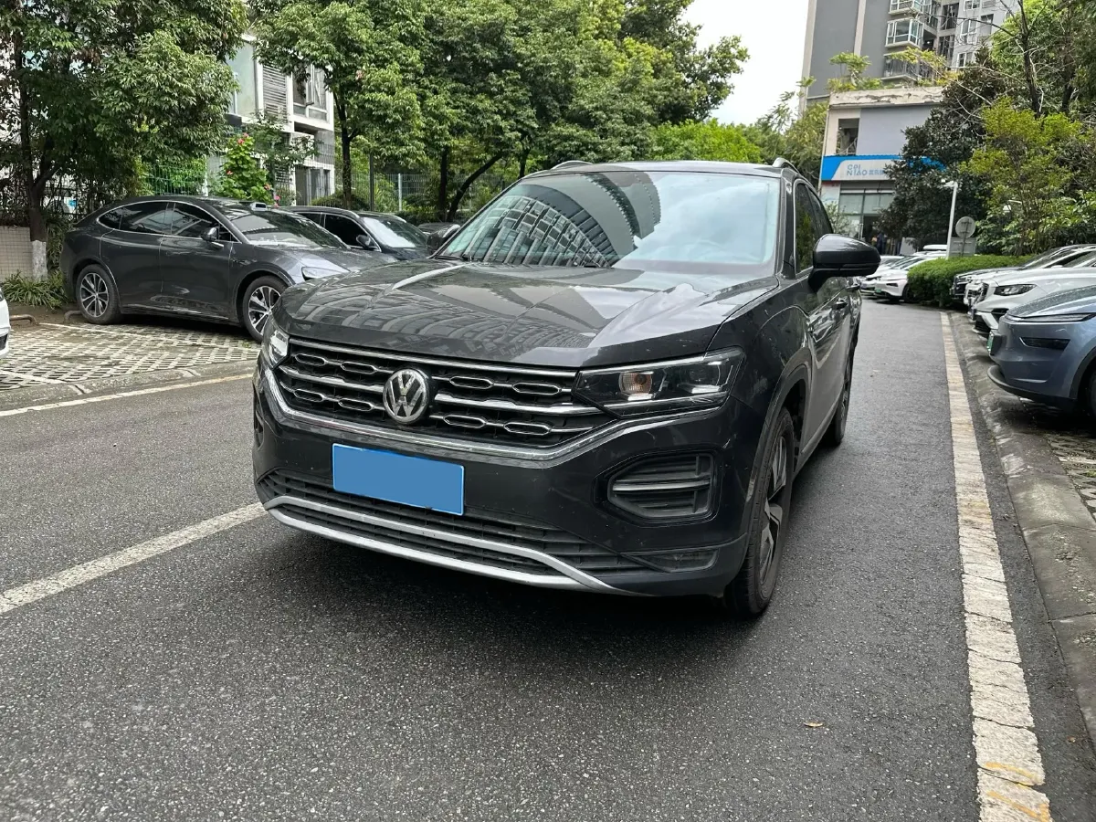 2020 Volkswagen Tayron 2.0T 186HP L4 7DCT,autocango,china used car exporter,china ev exporter,chinese used car exporter,chinese used ev exporter