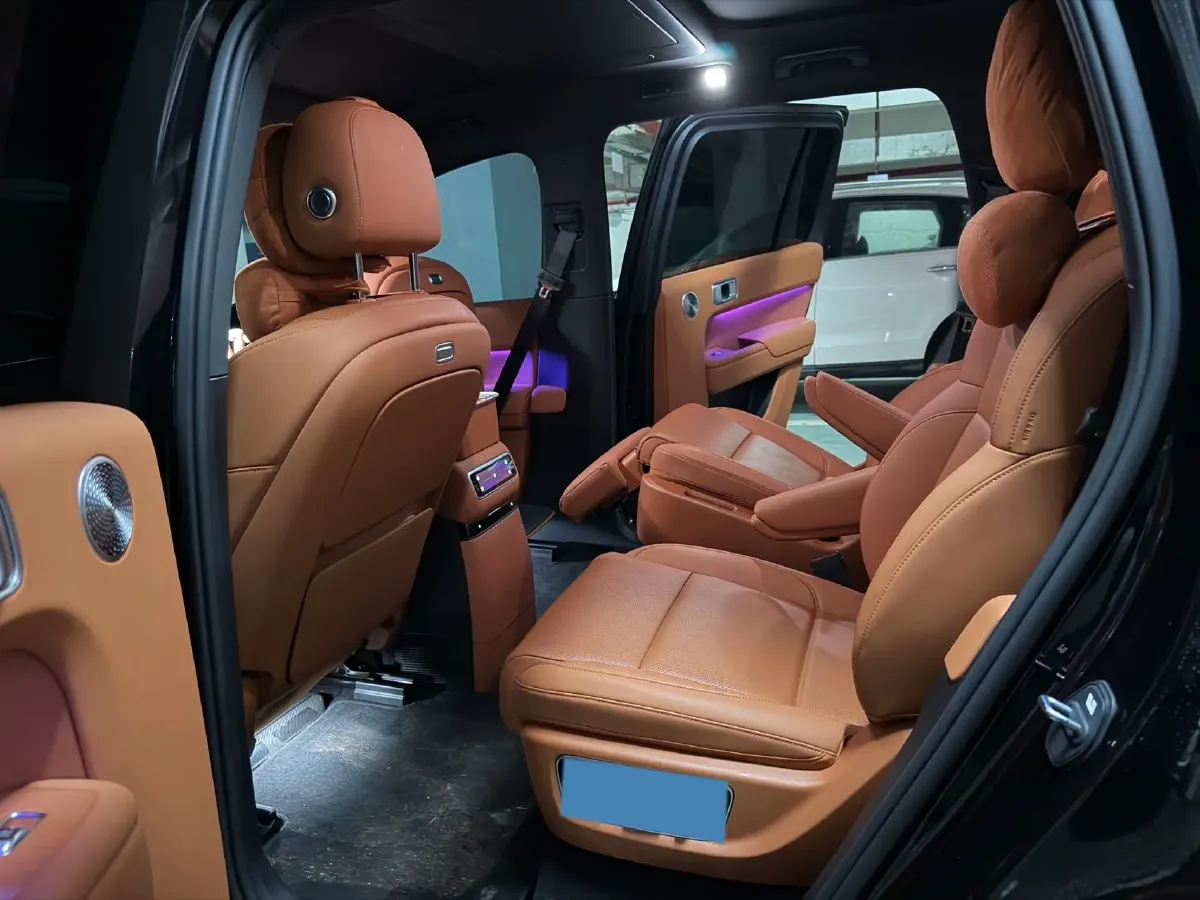 2025 Li L9 Range Extended 154HP REEV,autocango,china used car exporter,china ev exporter,chinese used car exporter,chinese used ev exporter