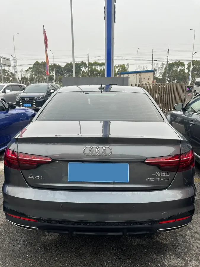 2020 Audi A4L 2.0T 190HP L4 7DCT,autocango,china used car exporter,china ev exporter,chinese used car exporter,chinese used ev exporter