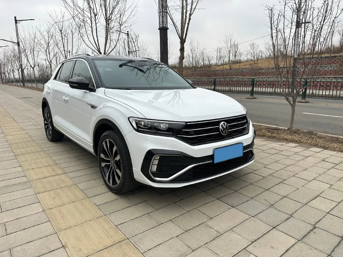 2022 Volkswagen T-Roc 1.4T 150HP L4 7DCT,autocango,china used car exporter,china ev exporter,chinese used car exporter,chinese used ev exporter