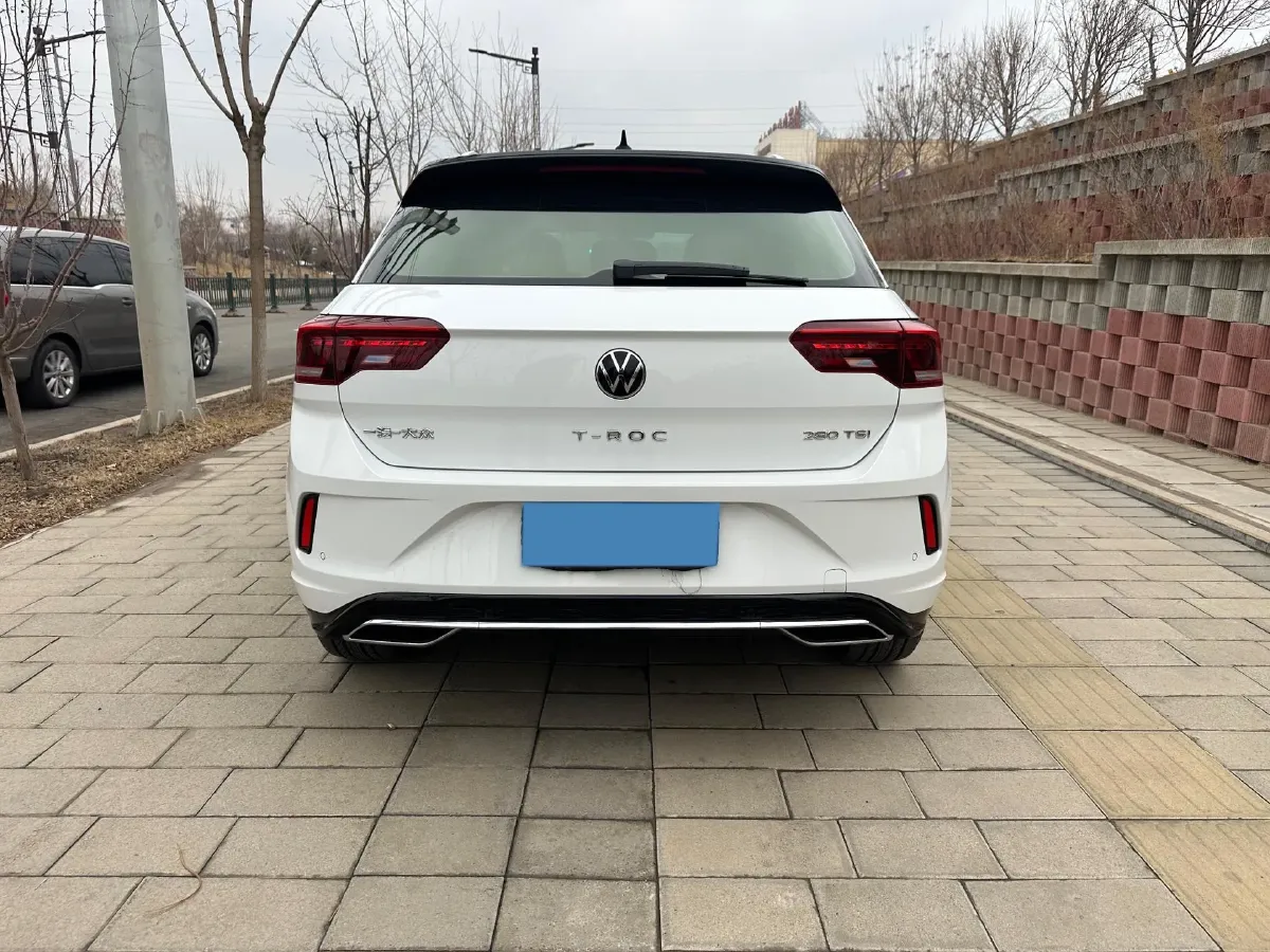 2022 Volkswagen T-Roc 1.4T 150HP L4 7DCT,autocango,china used car exporter,china ev exporter,chinese used car exporter,chinese used ev exporter