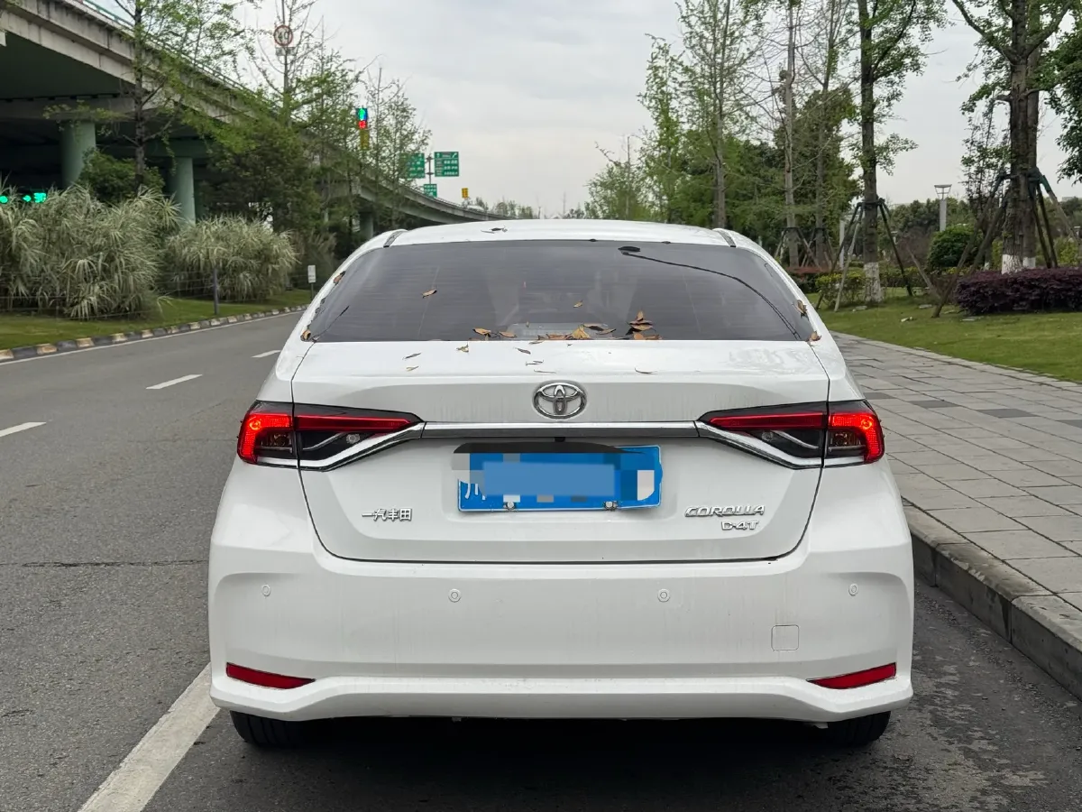 2021 Toyota Corolla 1.2T 116HP L4 CVT,autocango,china used car exporter,china ev exporter,chinese used car exporter,chinese used ev exporter