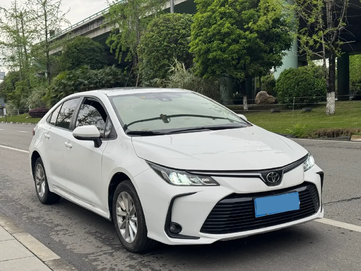 2021 Toyota Corolla 1.2T 116HP L4 CVT,autocango,china used car exporter,china ev exporter,chinese used car exporter,chinese used ev exporter