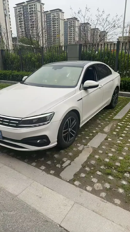 2019 Volkswagen Passat 1.4T 150HP L4 7DCT,autocango,china used car exporter,china ev exporter,chinese used car exporter,chinese used ev exporter