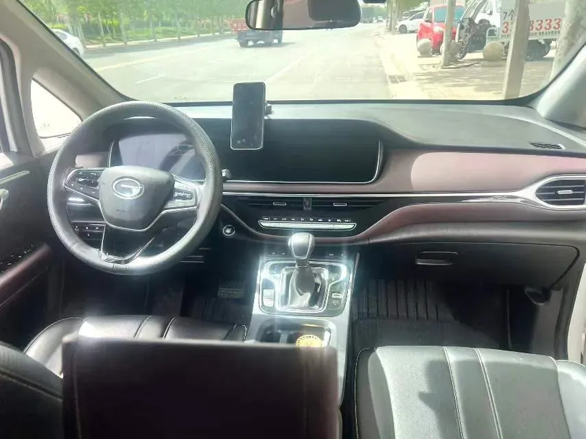 2021 GAC Trumpchi M6 1.5T 169HP L4 6AT,autocango,china used car exporter,china ev exporter,chinese used car exporter,chinese used ev exporter