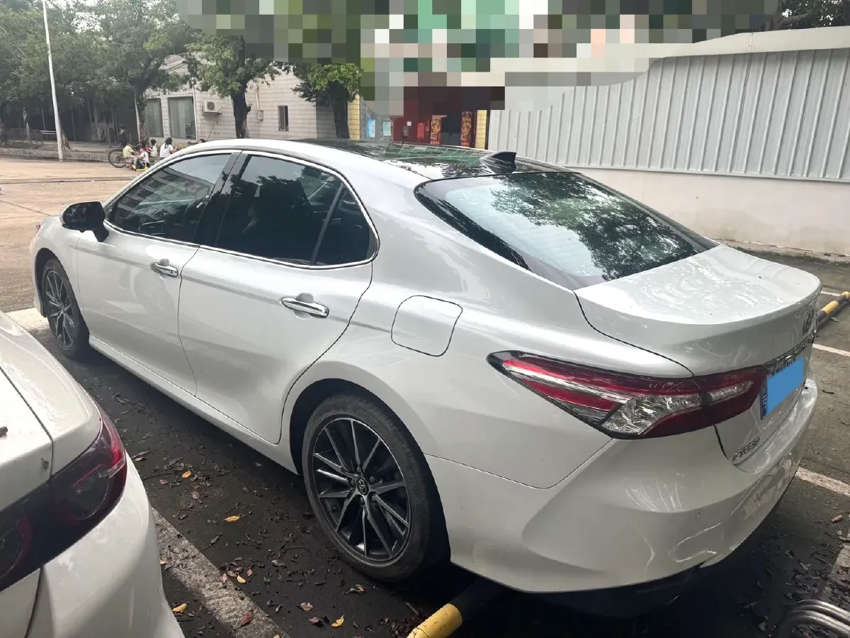 2021 Toyota Camry 2.5L 209HP L4 8AT,autocango,china used car exporter,china ev exporter,chinese used car exporter,chinese used ev exporter