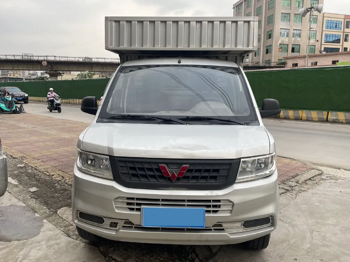 2019 WuLing RongGuang New Truck 1.8L 133HP L4 5MT,autocango,china used car exporter,china ev exporter,chinese used car exporter,chinese used ev exporter