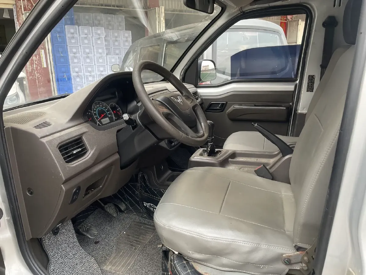 2019 WuLing RongGuang New Truck 1.8L 133HP L4 5MT,autocango,china used car exporter,china ev exporter,chinese used car exporter,chinese used ev exporter