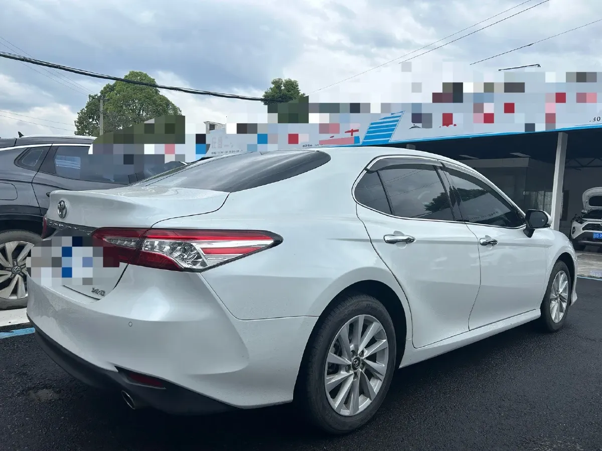 2023 Toyota Camry 2.0L 177HP L4 CVT,autocango,china used car exporter,china ev exporter,chinese used car exporter,chinese used ev exporter