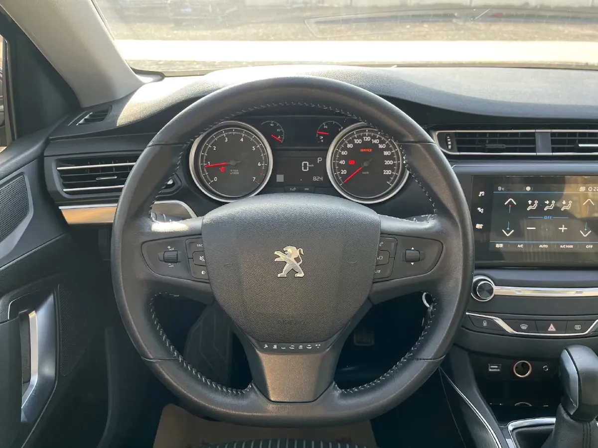 2016 Peugeot 408 1.6T 167HP L4 6AT,autocango,china used car exporter,china ev exporter,chinese used car exporter,chinese used ev exporter