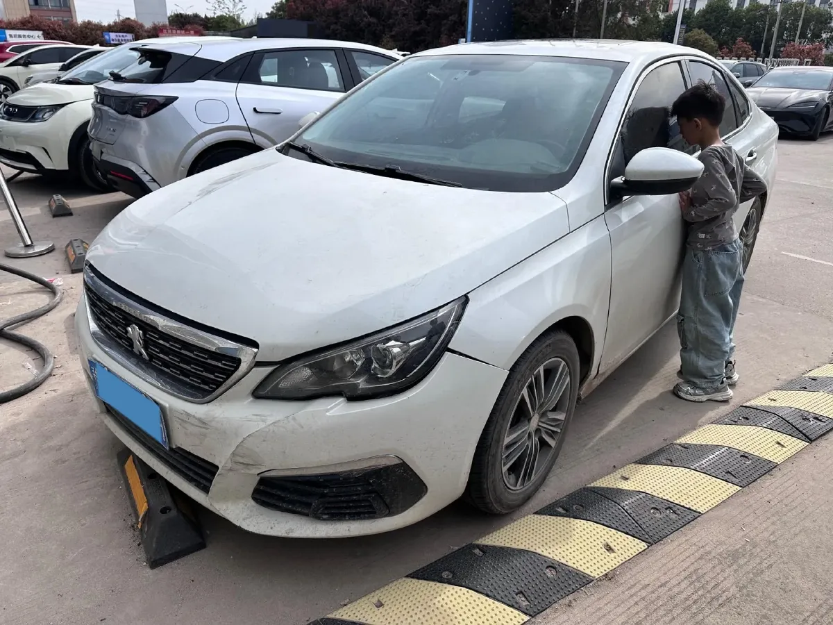 2018 Peugeot 308 1.6L 117HP L4 6AT,autocango,china used car exporter,china ev exporter,chinese used car exporter,chinese used ev exporter