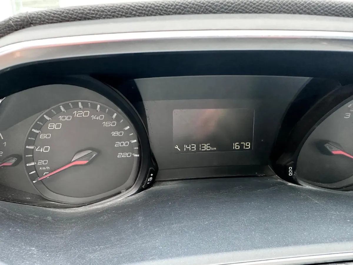 2018 Peugeot 308 1.6L 117HP L4 6AT,autocango,china used car exporter,china ev exporter,chinese used car exporter,chinese used ev exporter