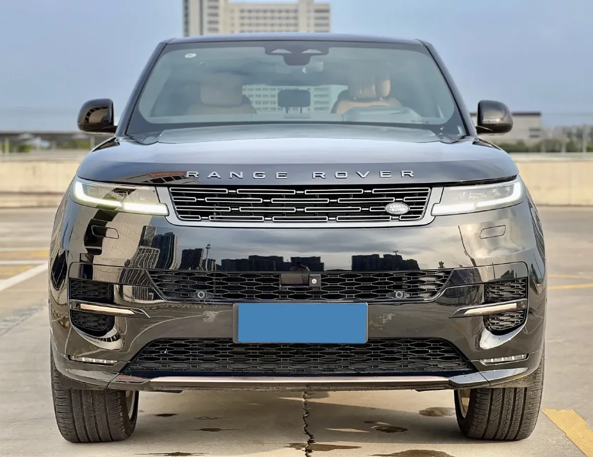 2024 Land Rover Range Rover Sport 3.0T 400HP L6 8AT,autocango,china used car exporter,china ev exporter,chinese used car exporter,chinese used ev exporter