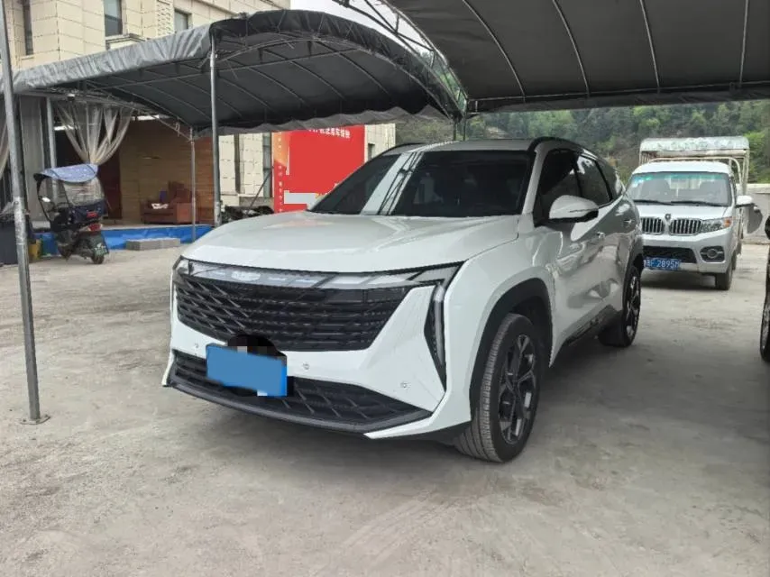 2023 Geely StarRay 1.5T 181HP L4 7DCT,autocango,china used car exporter,china ev exporter,chinese used car exporter,chinese used ev exporter