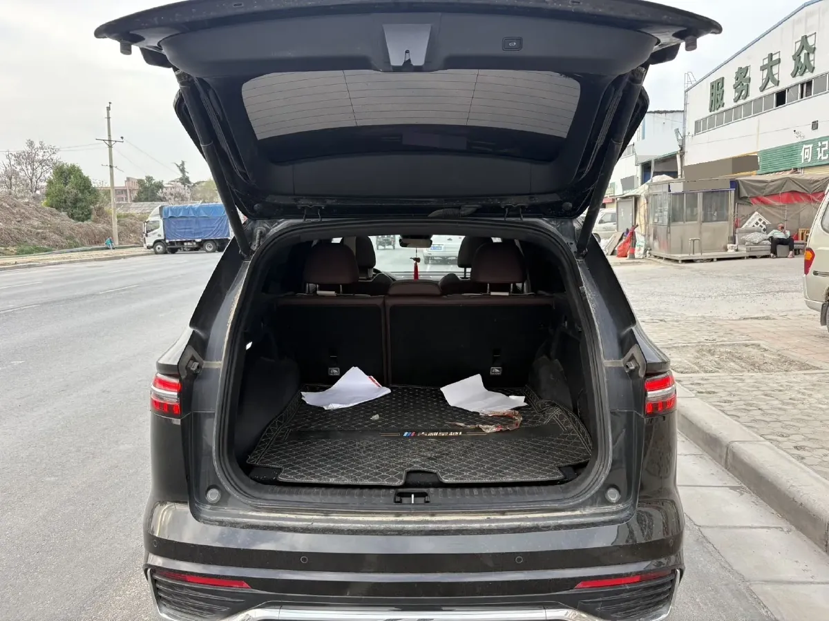 2021 Geely Monjaro 2.0T 218HP L4 7DCT,autocango,china used car exporter,china ev exporter,chinese used car exporter,chinese used ev exporter