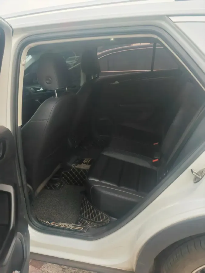 2019 Volkswagen T-Roc 1.4T 150HP L4 7DCT,autocango,china used car exporter,china ev exporter,chinese used car exporter,chinese used ev exporter