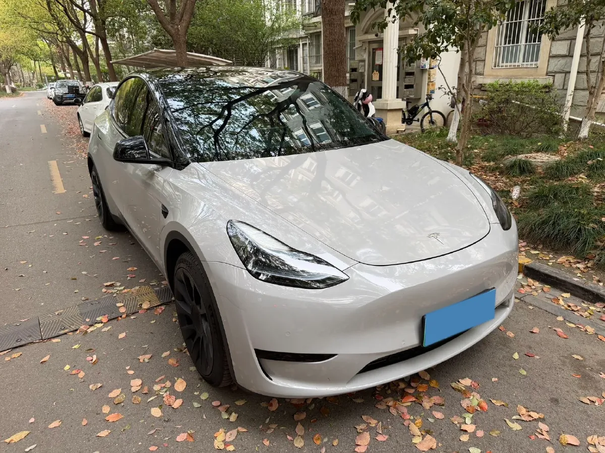 2022 Tesla Model Y BEV 60KWH,autocango,china used car exporter,china ev exporter,chinese used car exporter,chinese used ev exporter