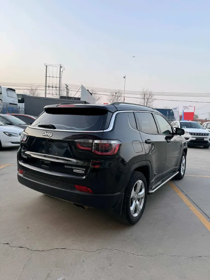 2017 Jeep Compass 1.4T 165HP L4 7DCT,autocango,china used car exporter,china ev exporter,chinese used car exporter,chinese used ev exporter