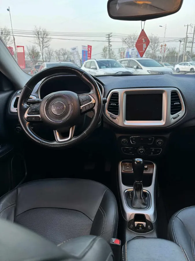 2017 Jeep Compass 1.4T 165HP L4 7DCT,autocango,china used car exporter,china ev exporter,chinese used car exporter,chinese used ev exporter