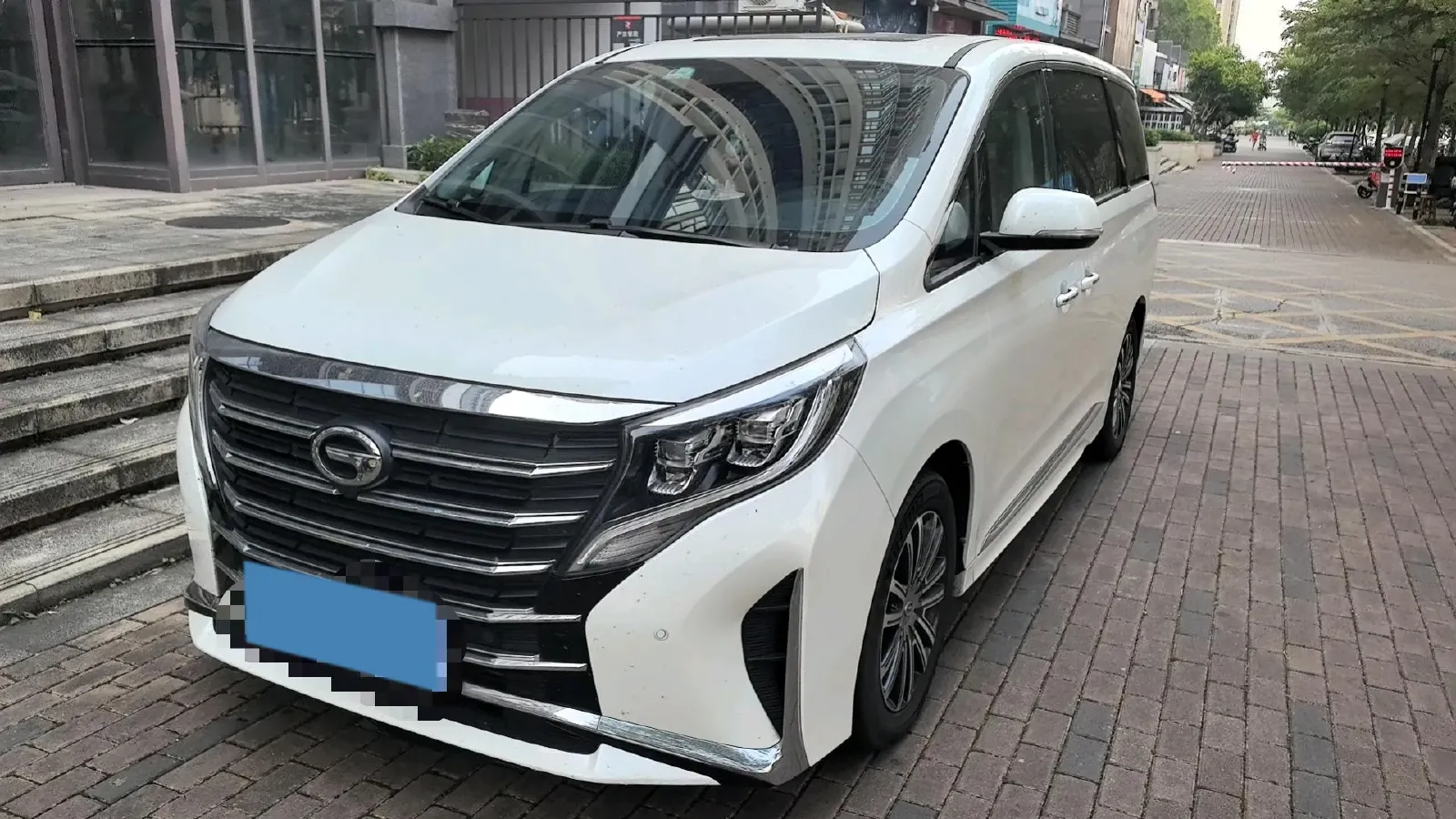 2021 GAC Trumpchi M8 2.0T 252HP L4 8AT,autocango,china used car exporter,china ev exporter,chinese used car exporter,chinese used ev exporter