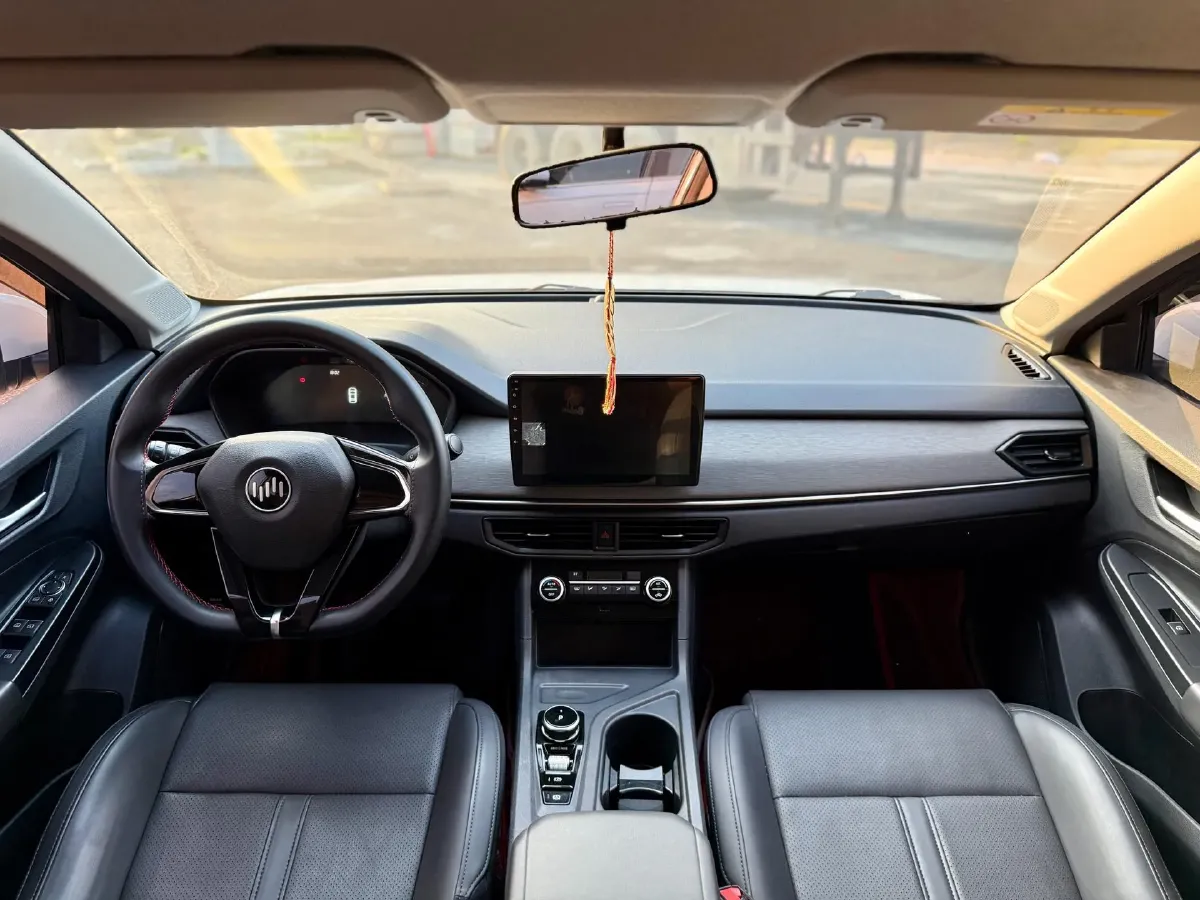 2021 Weltmeister E.5 BEV 49.92KWH,autocango,china used car exporter,china ev exporter,chinese used car exporter,chinese used ev exporter