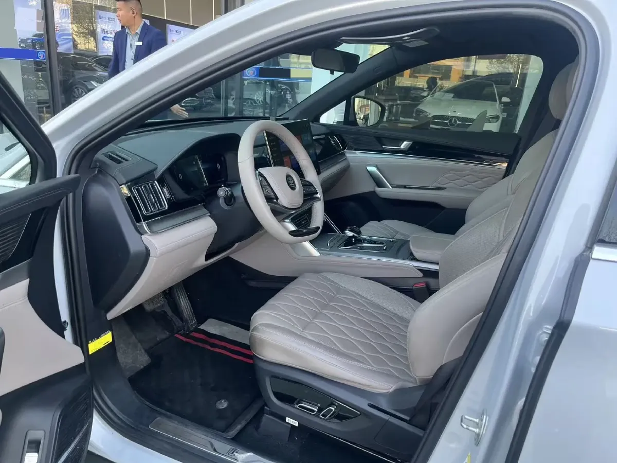 2024 BYD Tang 1.5T 139HP L4 E-CVT PHEV 21.504KWH,autocango,china used car exporter,china ev exporter,chinese used car exporter,chinese used ev exporter