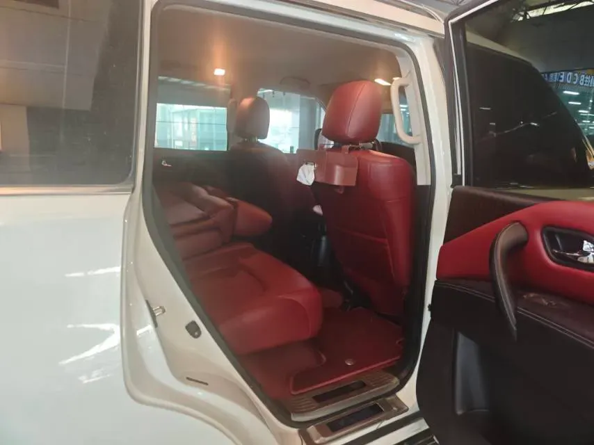 2018 Nissan Patrol 4.0L 279HP V6 7AT,autocango,china used car exporter,china ev exporter,chinese used car exporter,chinese used ev exporter