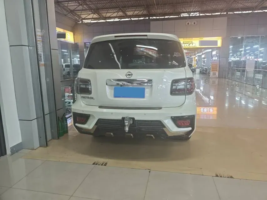 2018 Nissan Patrol 4.0L 279HP V6 7AT,autocango,china used car exporter,china ev exporter,chinese used car exporter,chinese used ev exporter