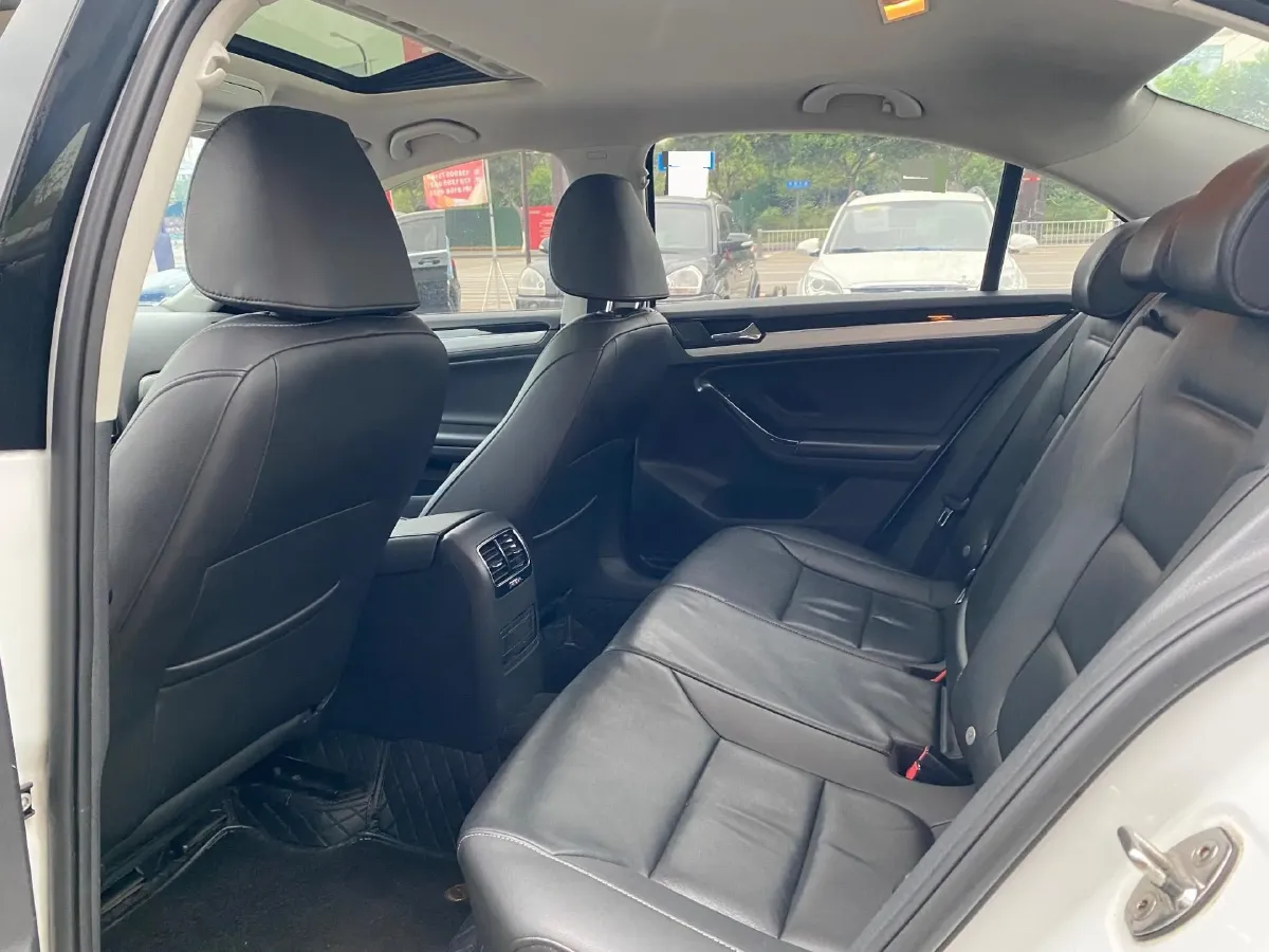 2018 Volkswagen Sagitar 1.2T 110HP L4 7DCT,autocango,china used car exporter,china ev exporter,chinese used car exporter,chinese used ev exporter