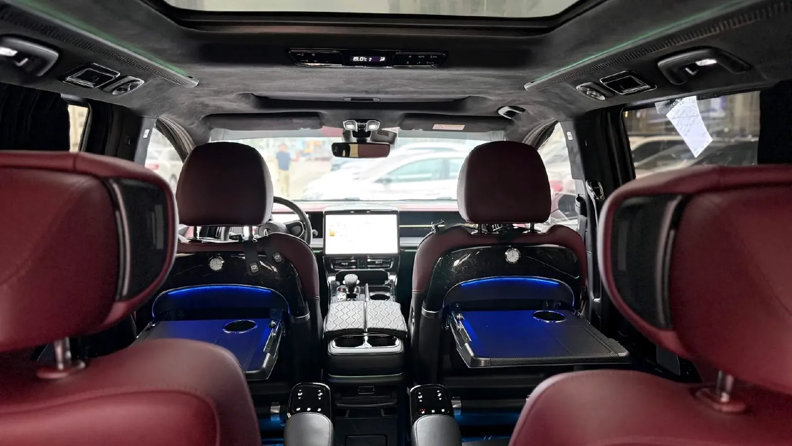 2023 GAC Trumpchi M8 2.0T 190HP L4 E-CVT Hybrid,autocango,china used car exporter,china ev exporter,chinese used car exporter,chinese used ev exporter