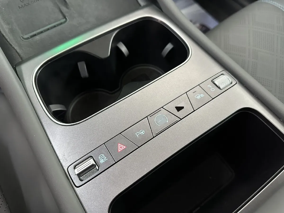 2025 BYD Yuan Plus BEV 60.48KWH,autocango,china used car exporter,china ev exporter,chinese used car exporter,chinese used ev exporter