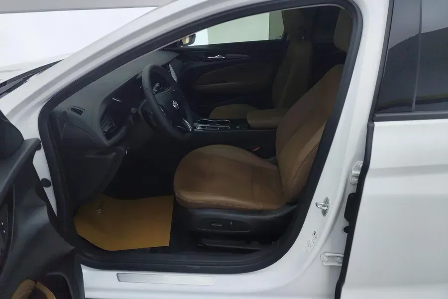 2022 Buick Regal 1.5T 169HP L4 9AT,autocango,china used car exporter,china ev exporter,chinese used car exporter,chinese used ev exporter