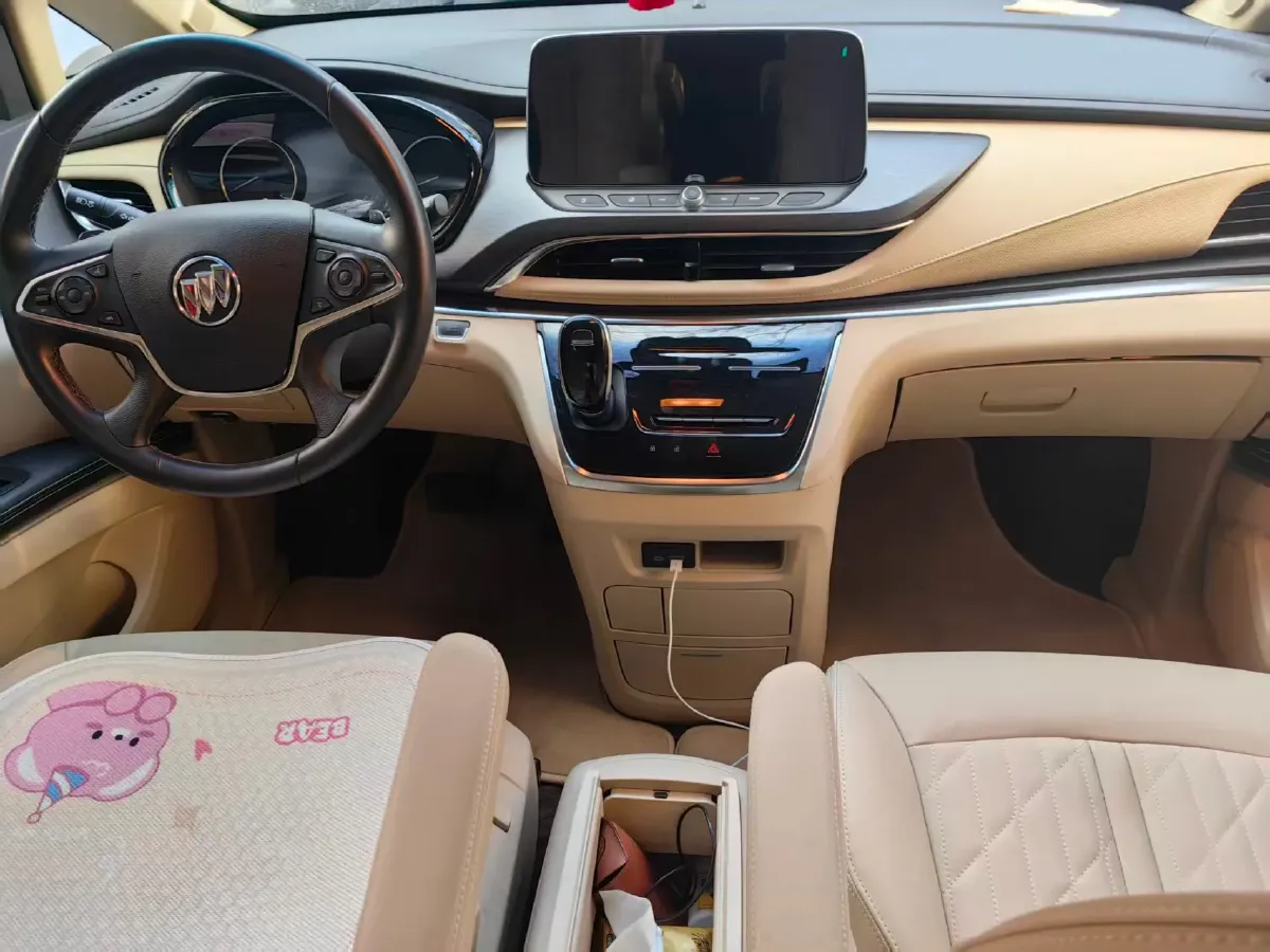 2022 Buick GL8 2.0T 237HP L4 9AT,autocango,china used car exporter,china ev exporter,chinese used car exporter,chinese used ev exporter