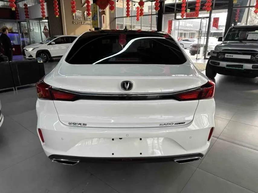 2021 ChangAn Eado 1.6L 128HP L4 5MT,autocango,china used car exporter,china ev exporter,chinese used car exporter,chinese used ev exporter