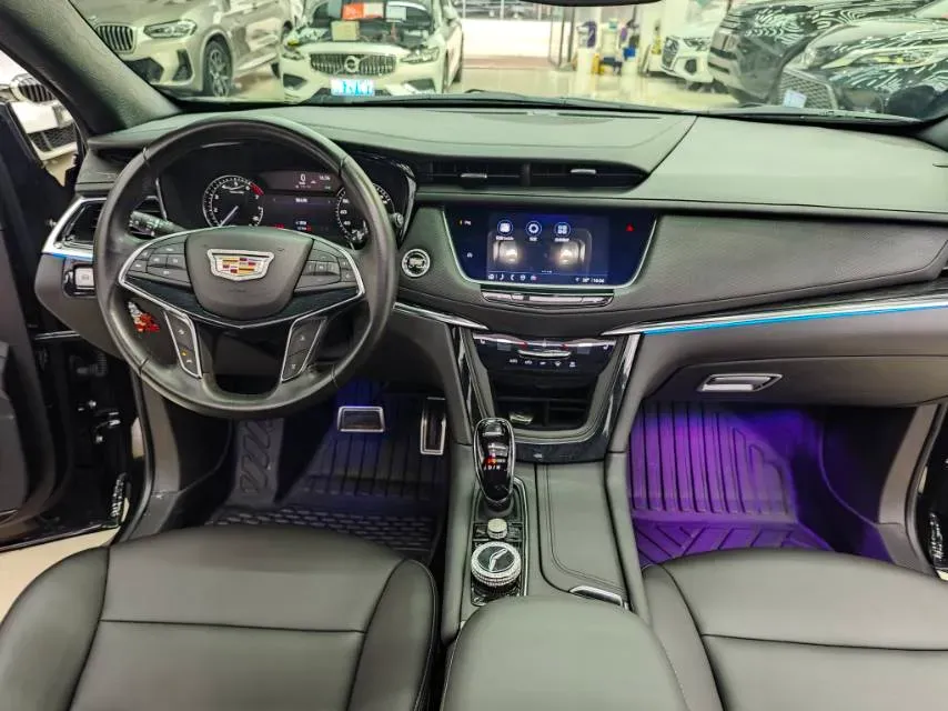 2022 Cadillac XT5 2.0T 237HP L4 9AT,autocango,china used car exporter,china ev exporter,chinese used car exporter,chinese used ev exporter