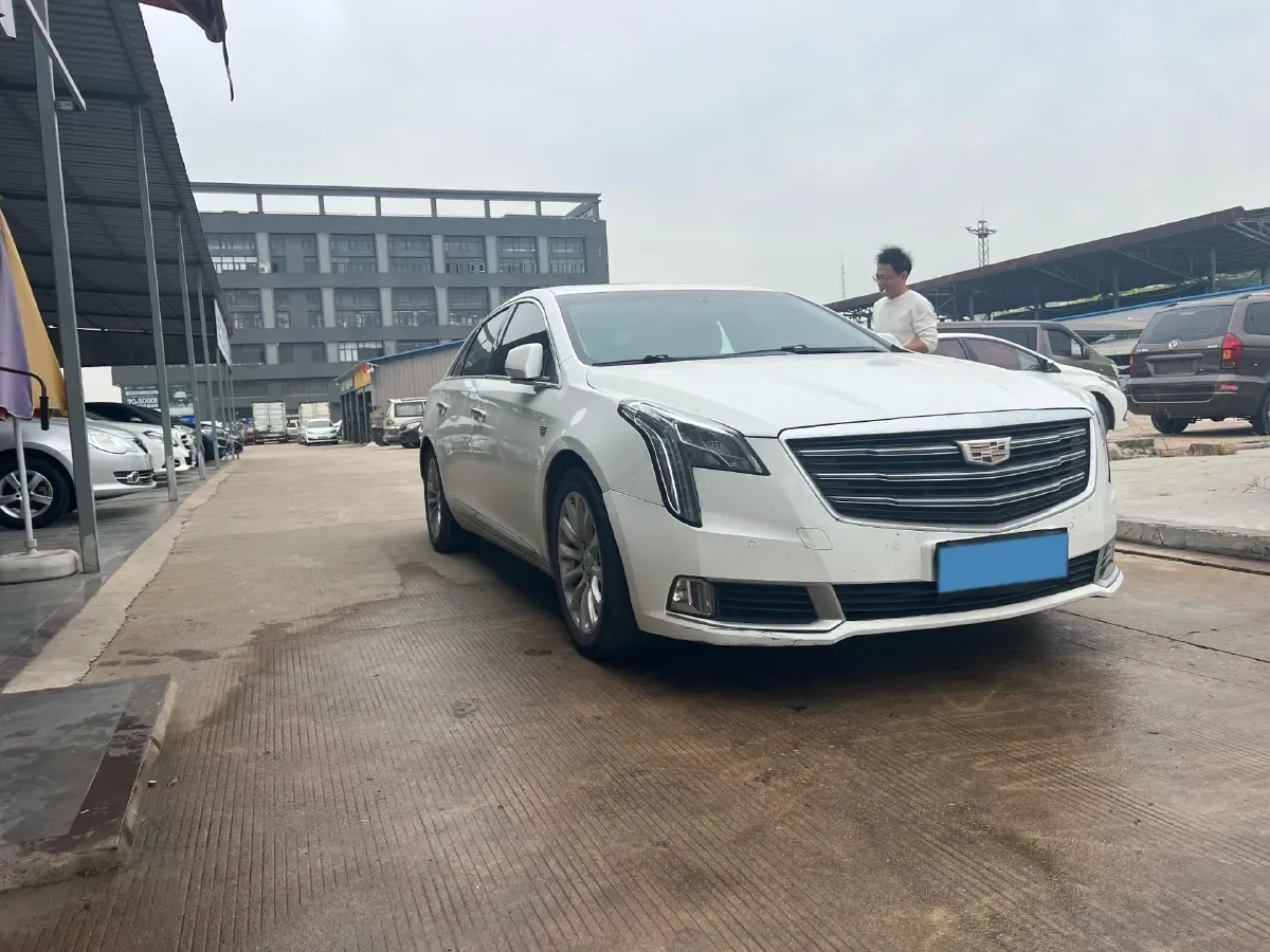 2018 Cadillac XTS 2.0T 269HP L4 6AT,autocango,china used car exporter,china ev exporter,chinese used car exporter,chinese used ev exporter
