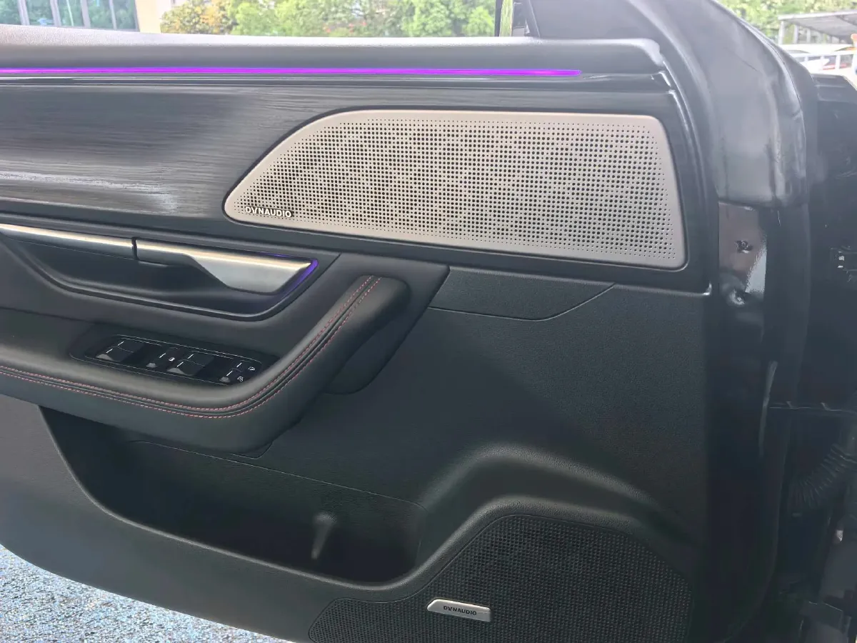 2022 DongFeng Forthing M7 2.0T 224HP L4 8AT,autocango,china used car exporter,china ev exporter,chinese used car exporter,chinese used ev exporter