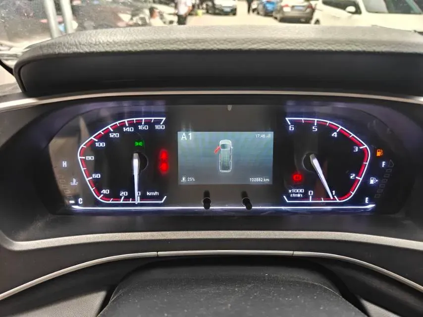 2021 MAXUS XinTu V80 2.0T 139HP L4 6MT,autocango,china used car exporter,china ev exporter,chinese used car exporter,chinese used ev exporter