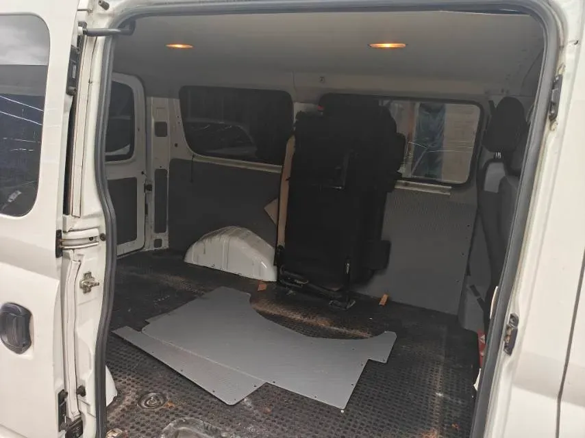 2021 MAXUS XinTu V80 2.0T 139HP L4 6MT,autocango,china used car exporter,china ev exporter,chinese used car exporter,chinese used ev exporter